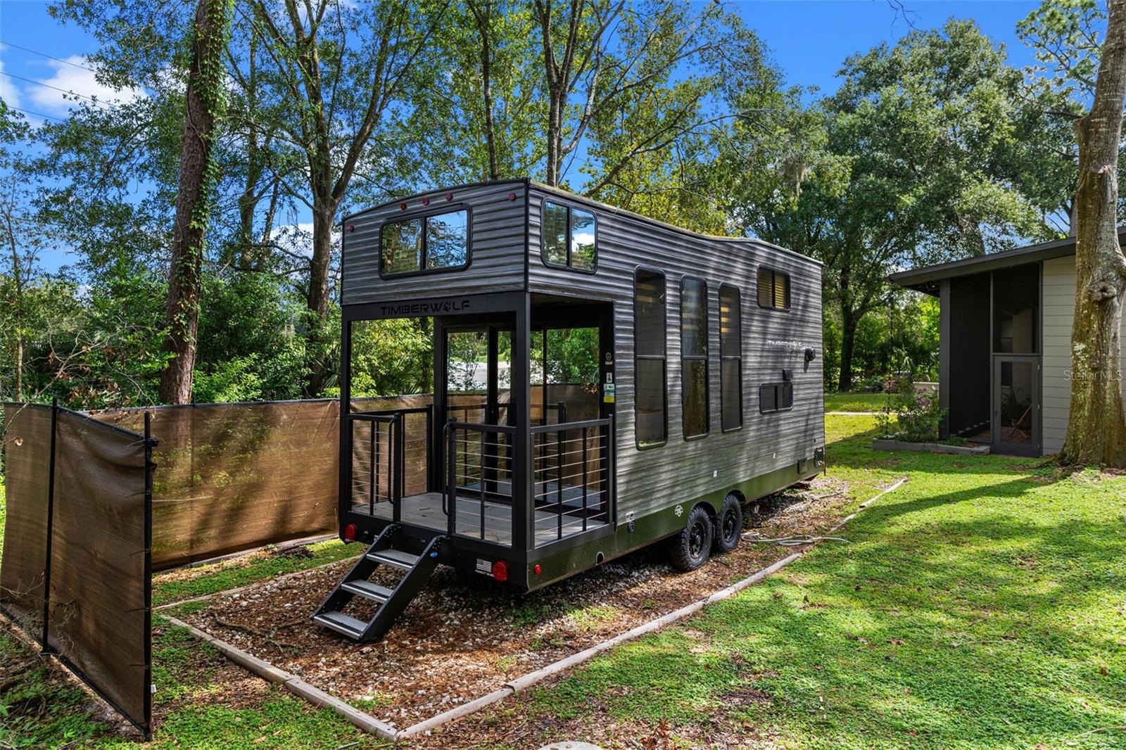 Image 54 of 69 For 1865 North Street