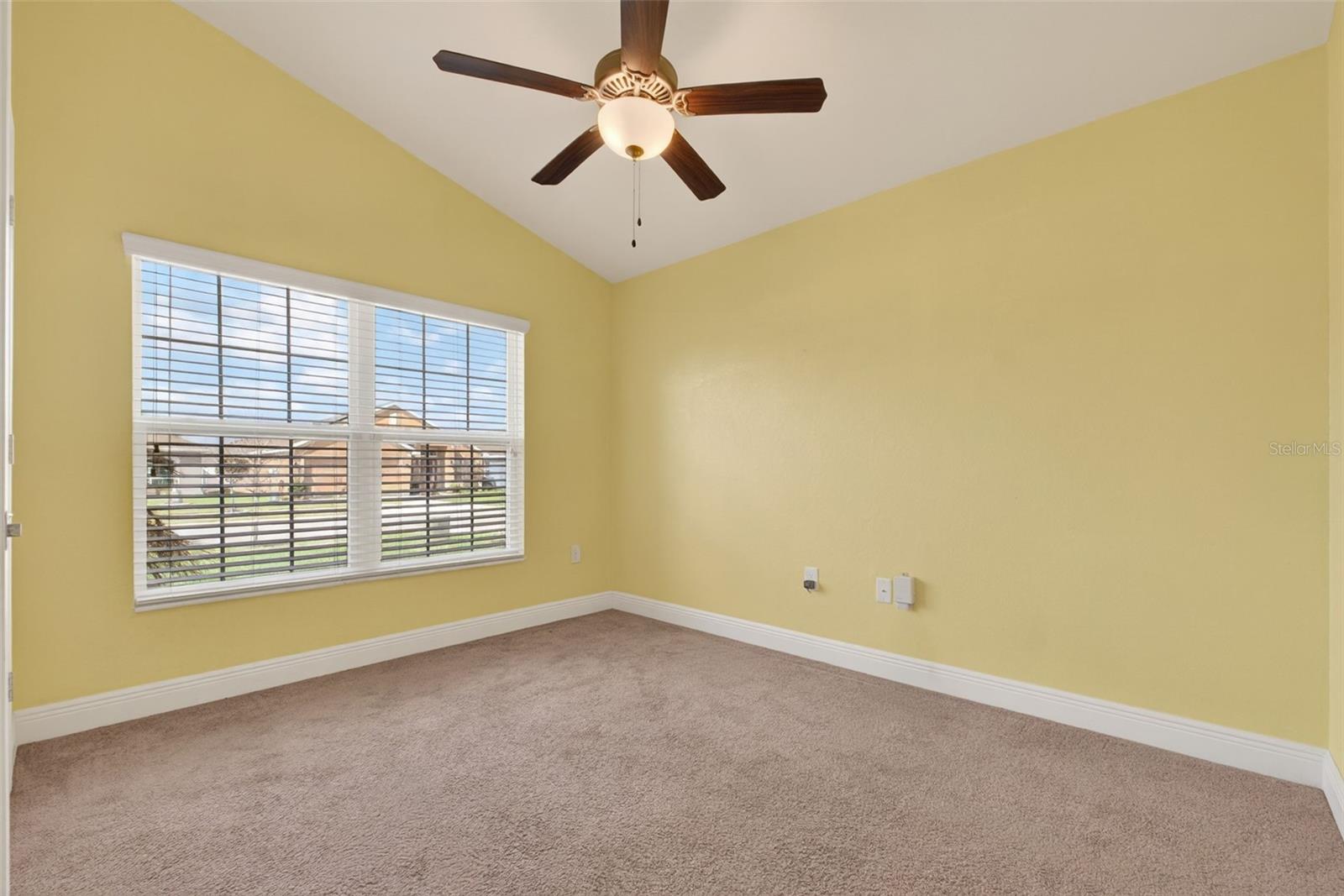 Image 11 of 63 For 649 Meadow Pointe Drive