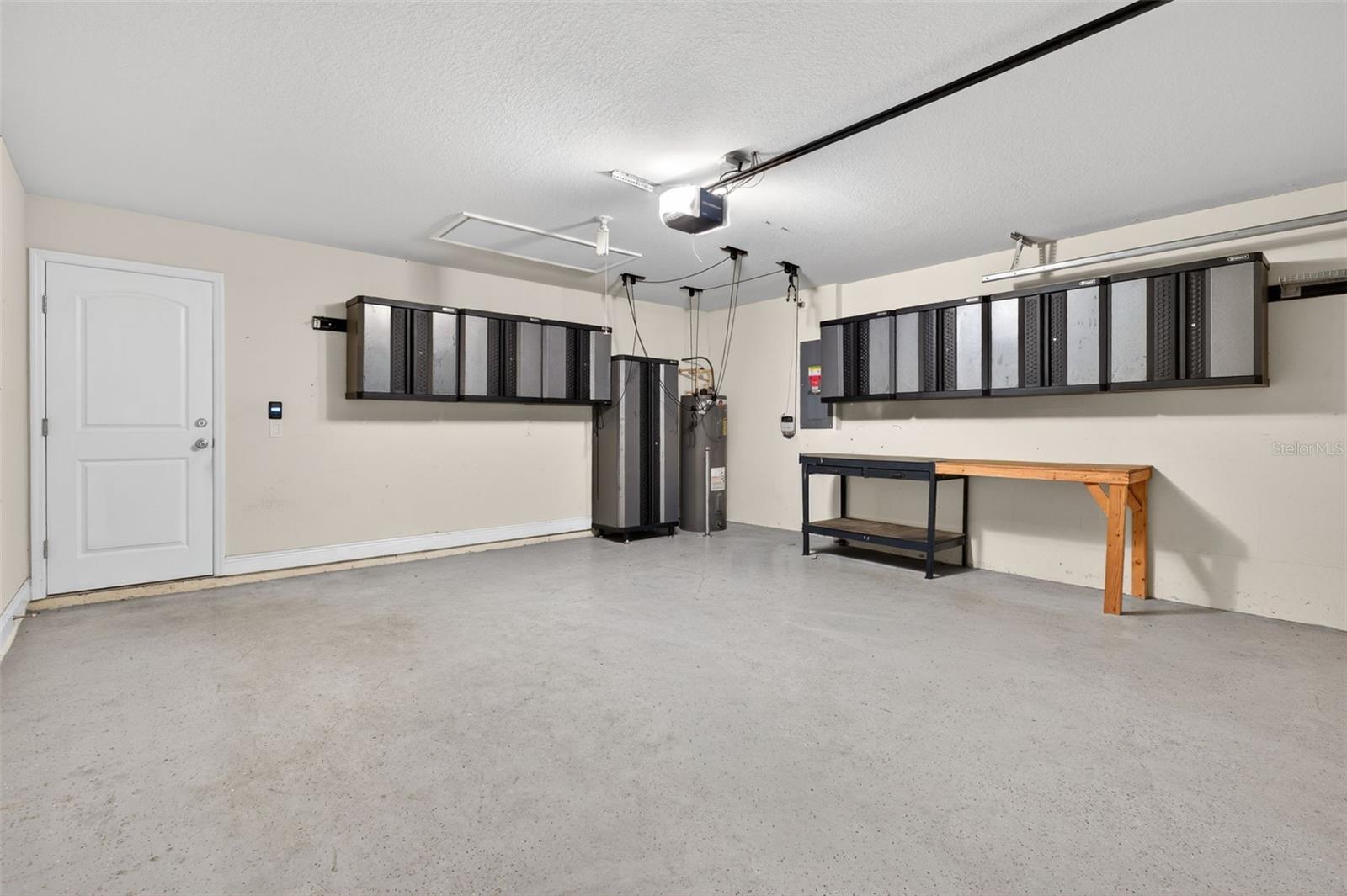 Image 39 of 63 For 649 Meadow Pointe Drive