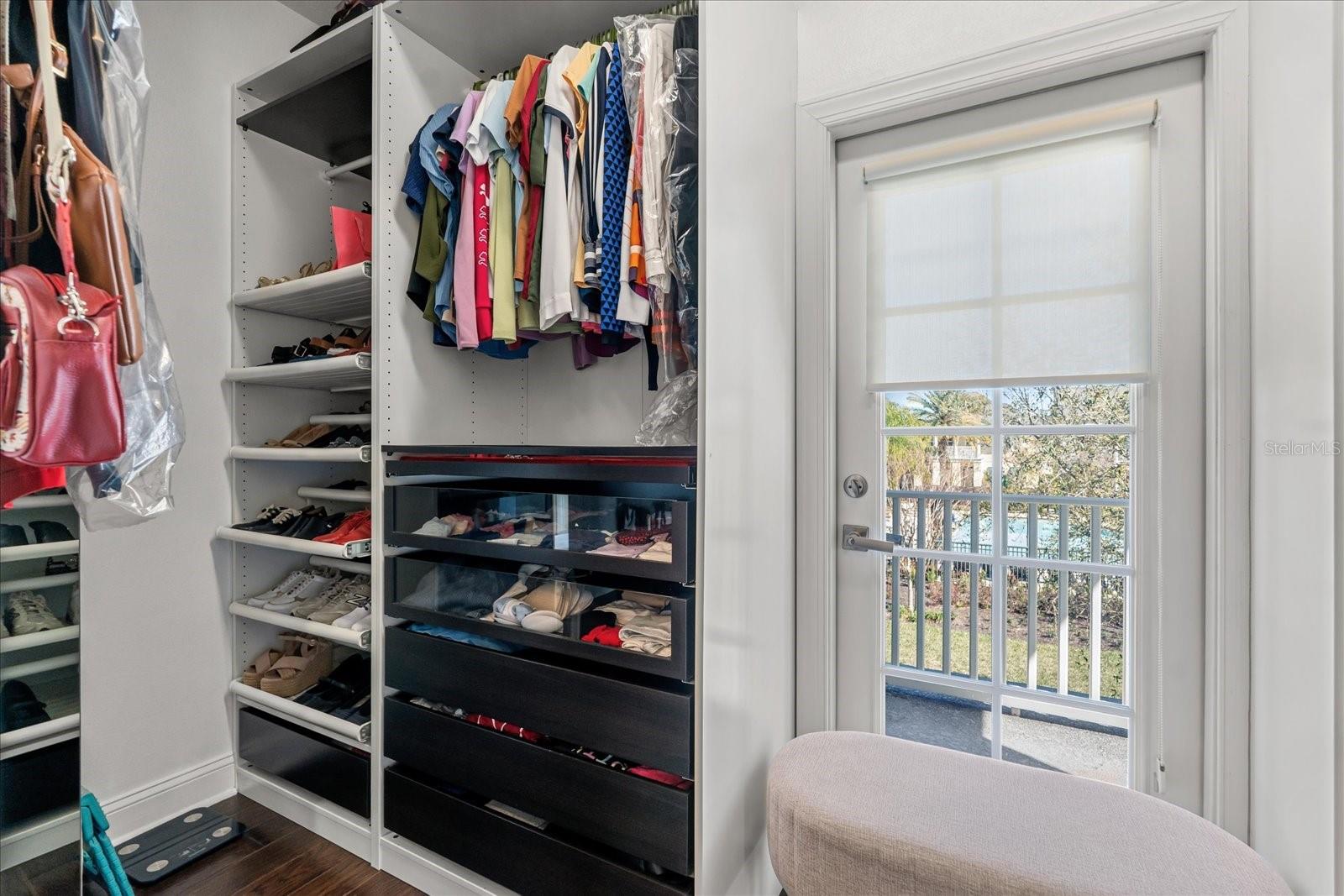 Image 17 of 45 For 1587 Castile Street