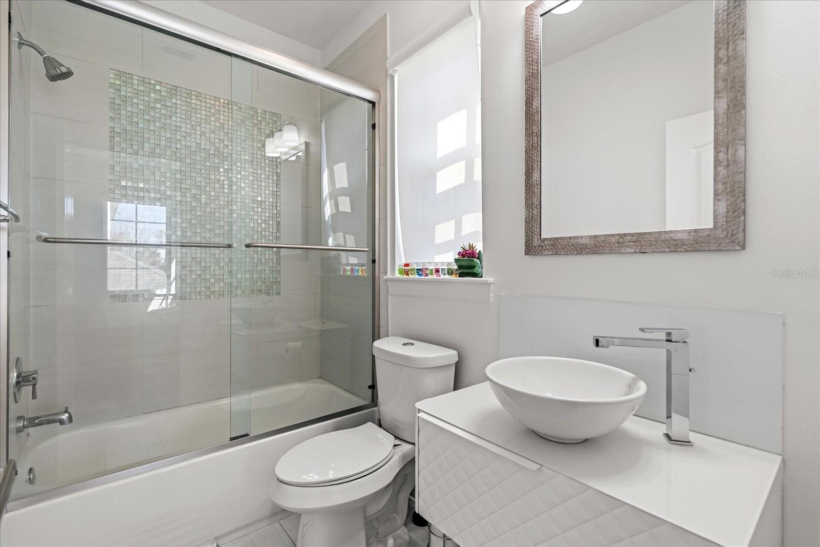 Image 27 of 45 For 1587 Castile Street