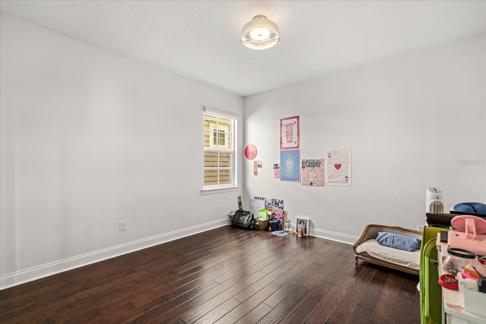 Image 28 of 45 For 1587 Castile Street