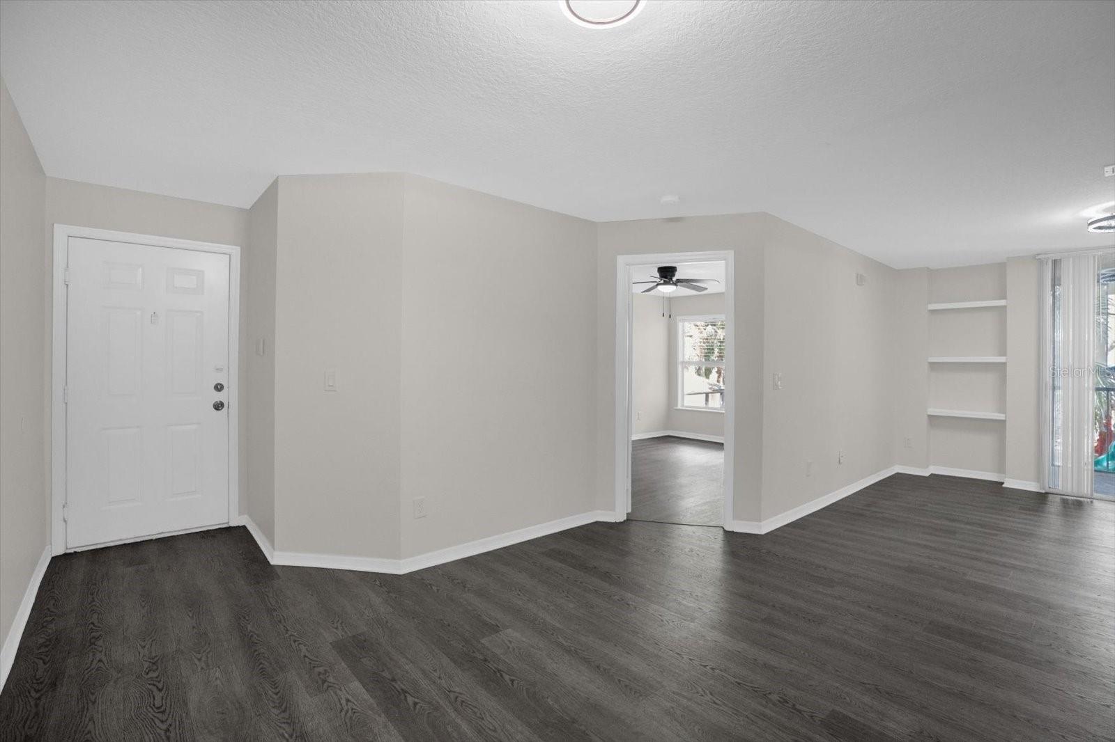 Image 10 of 25 For 7606 Pissarro Drive 14204