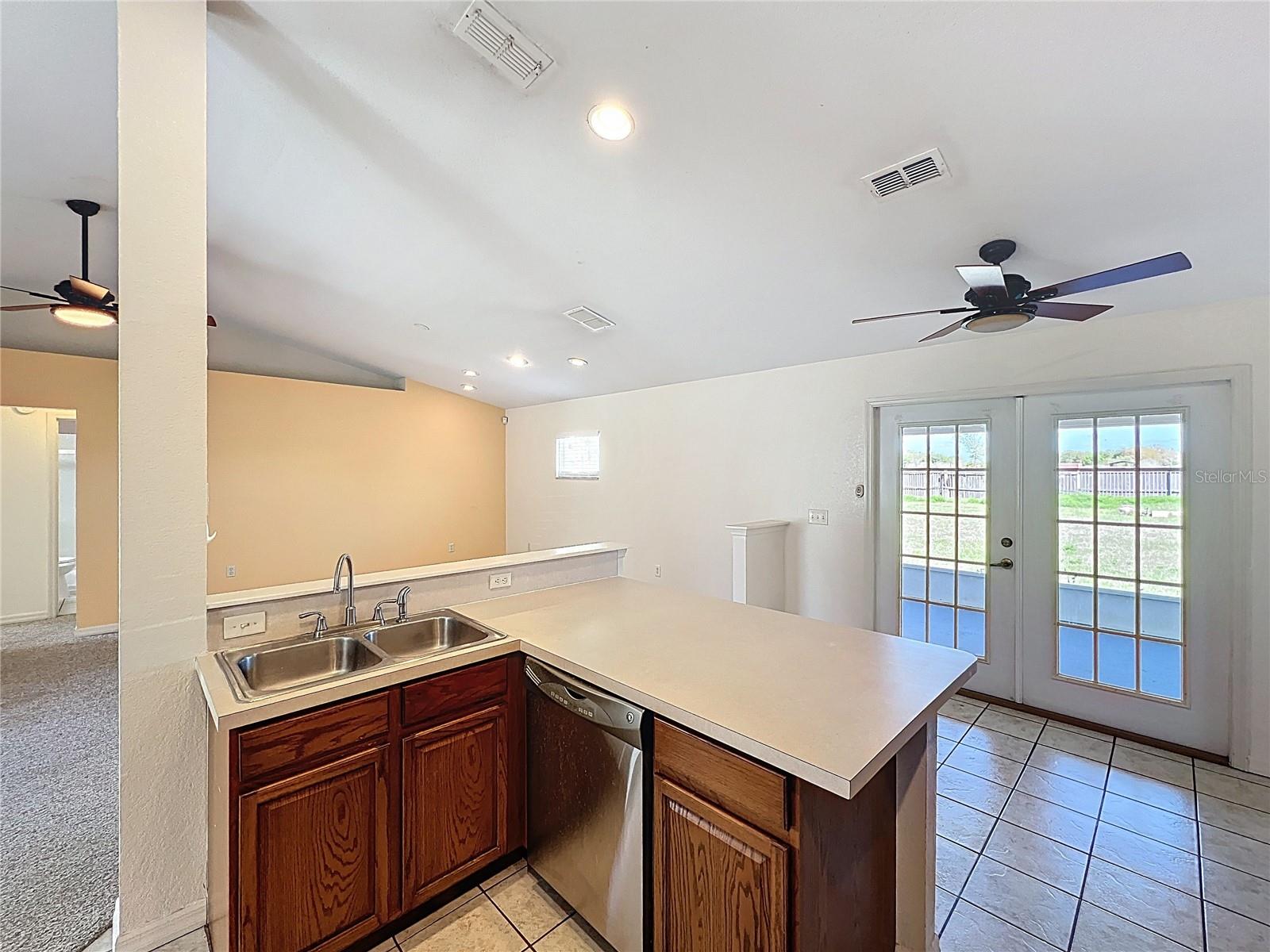 Image 10 of 28 For 323 Fox Lake Drive