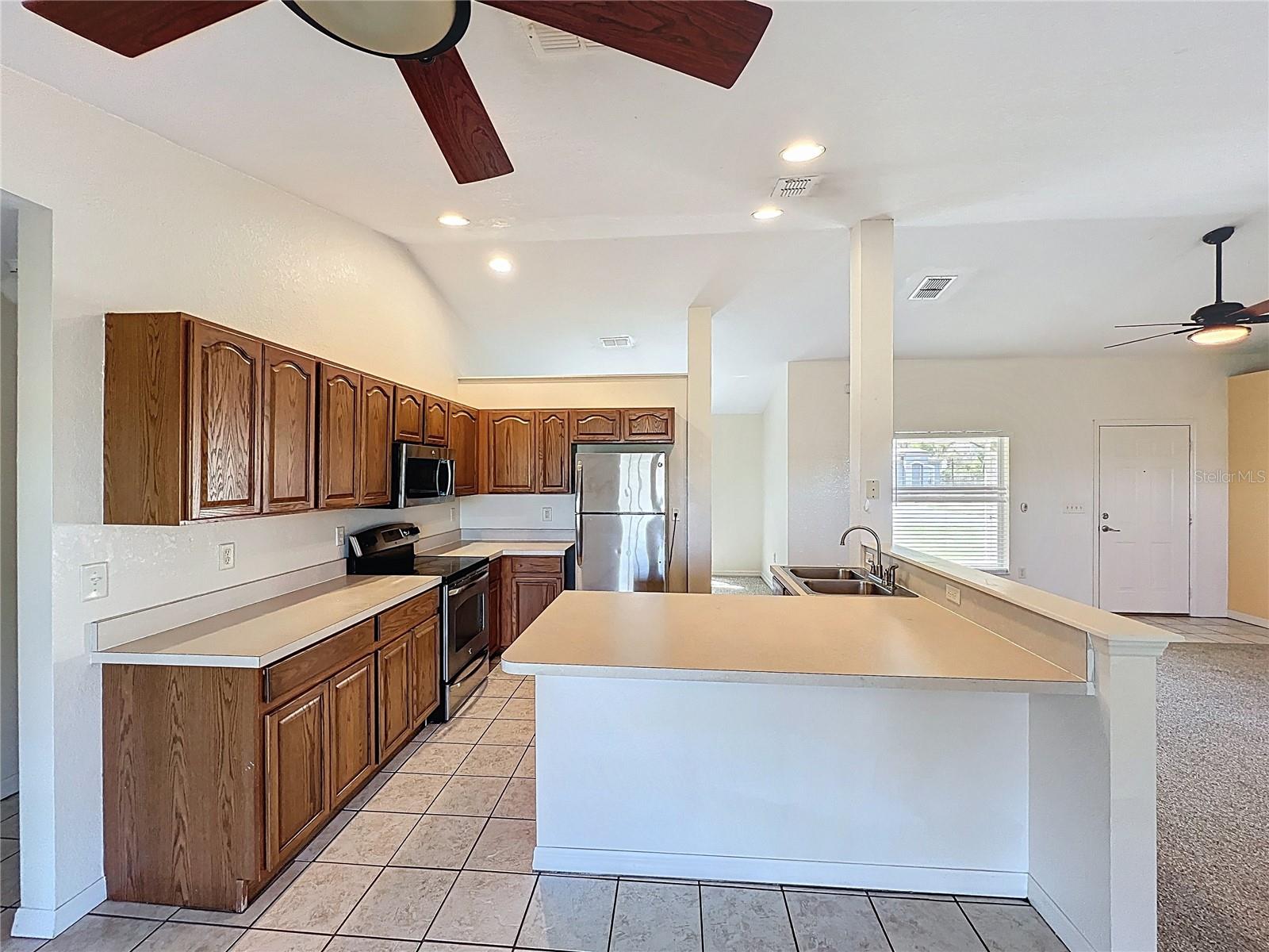 Image 8 of 28 For 323 Fox Lake Drive