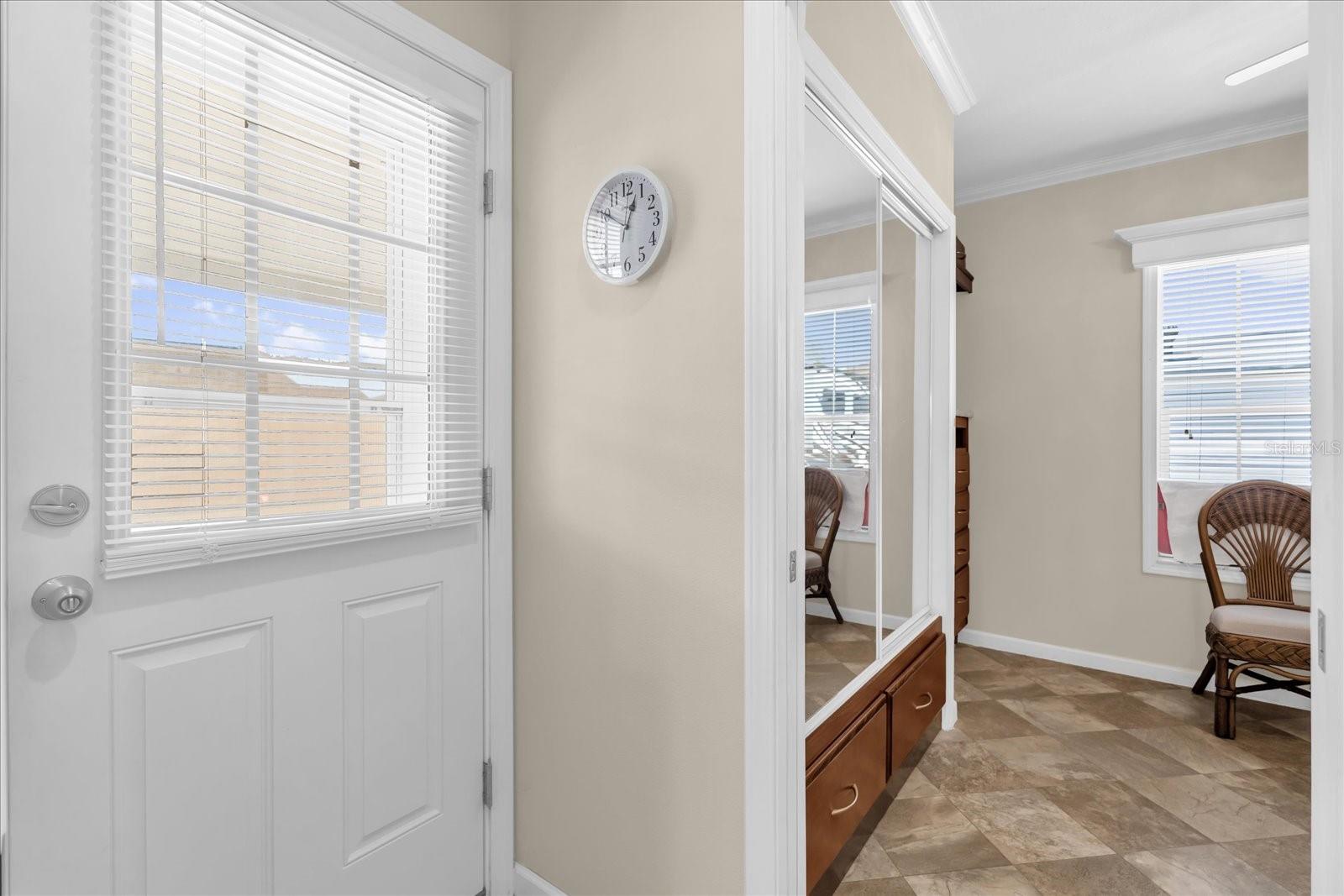 Image 19 of 25 For 1039 Center Crest Boulevard