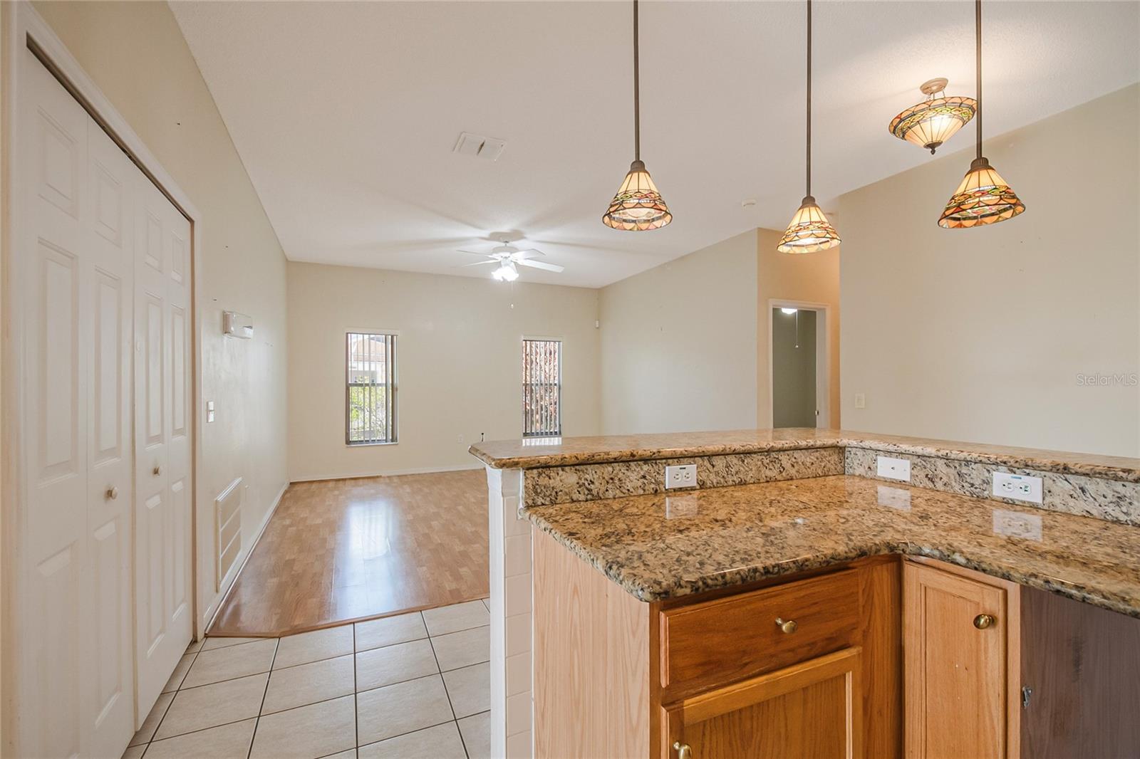 Image 20 of 47 For 603 Pinehurst Court