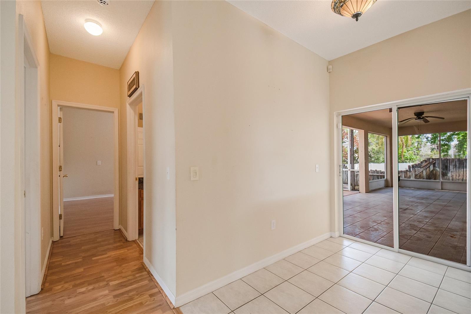 Image 33 of 47 For 603 Pinehurst Court