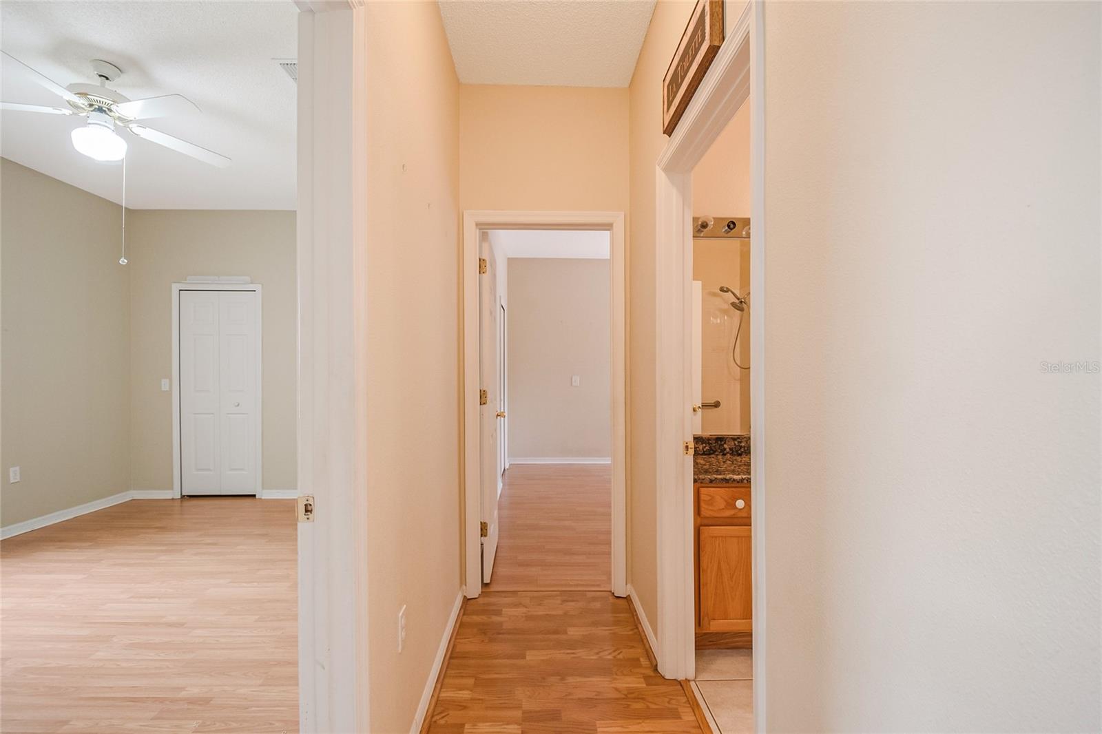 Image 34 of 47 For 603 Pinehurst Court