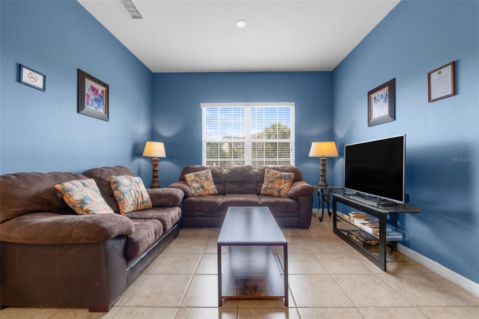 Image 6 of 18 For 2835 Oakwater Drive