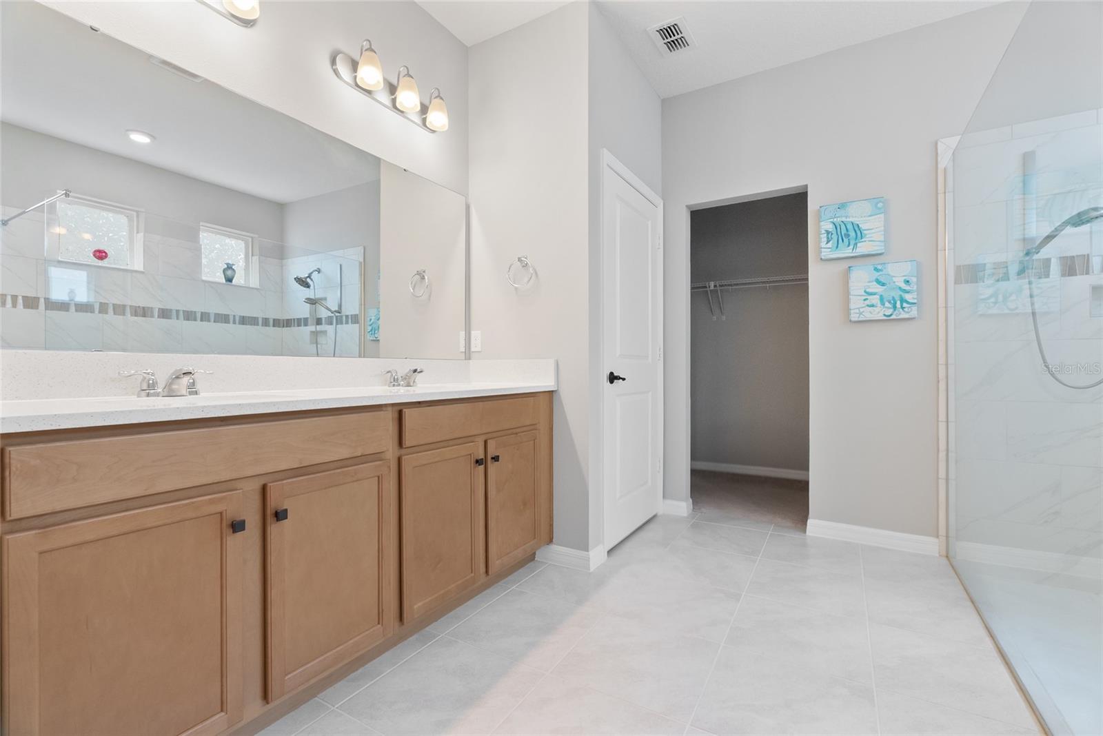 Image 16 of 50 For 693 Big Pine Avenue