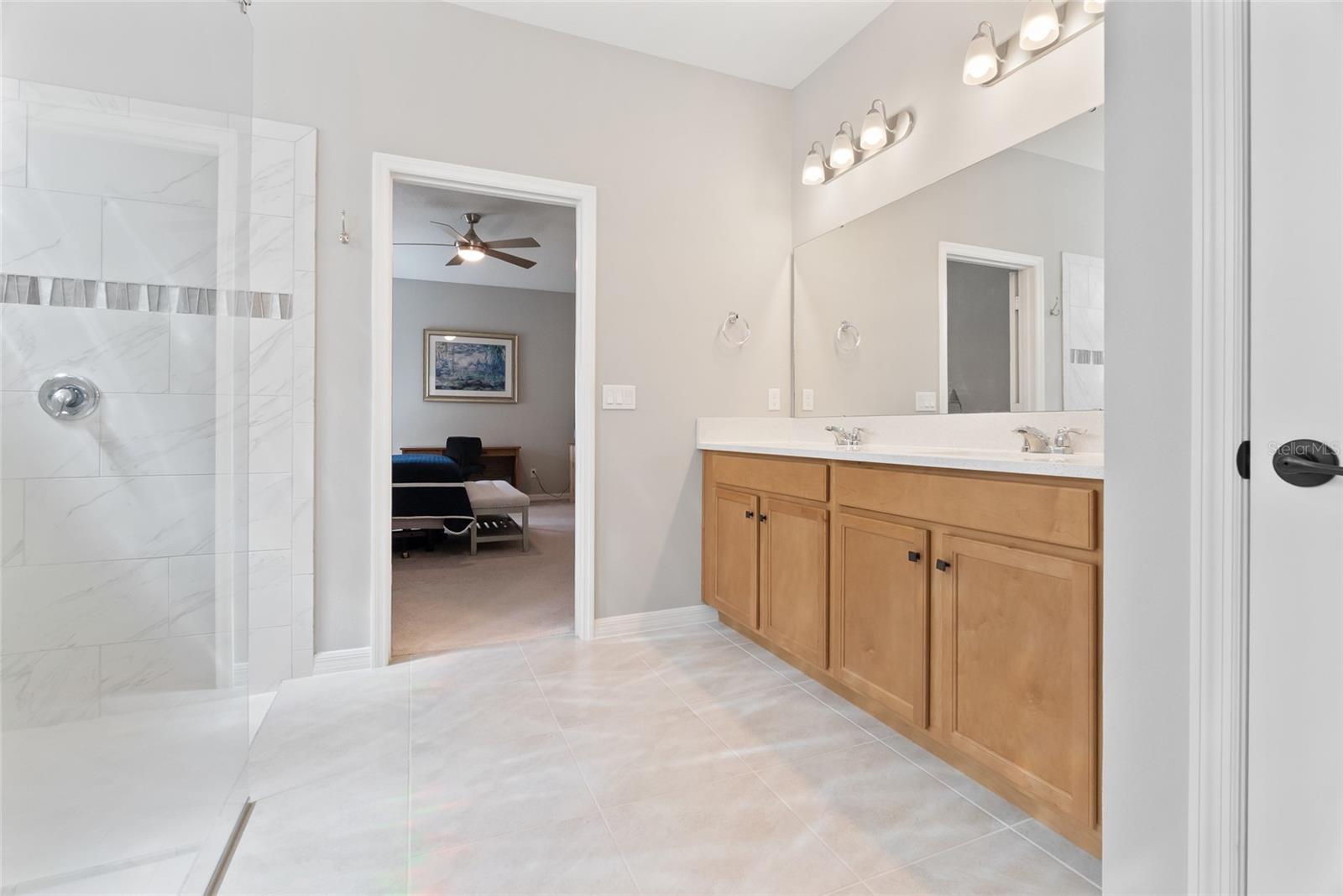 Image 18 of 50 For 693 Big Pine Avenue