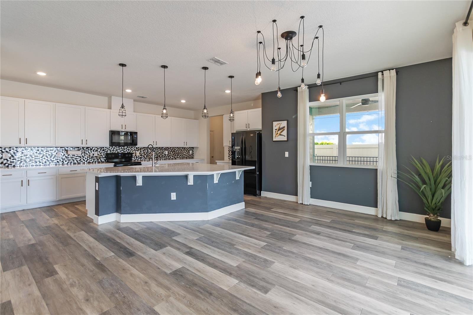 Image 10 of 50 For 3089 Irish Peach Drive