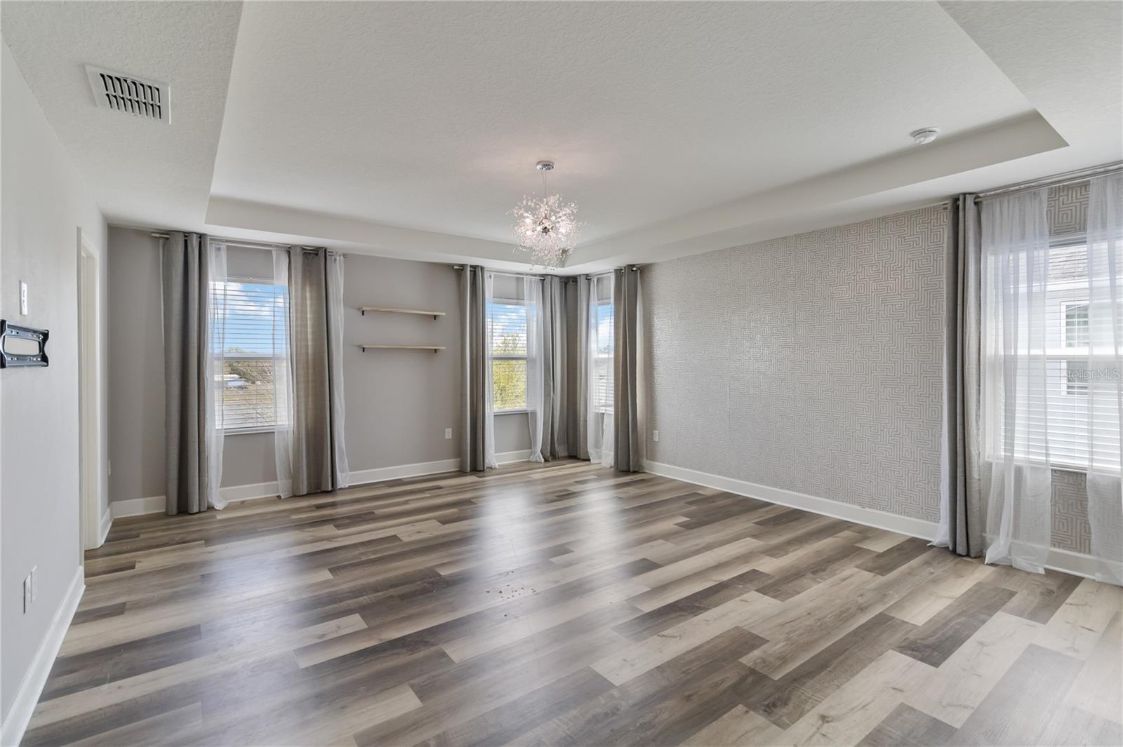 Image 23 of 50 For 3089 Irish Peach Drive