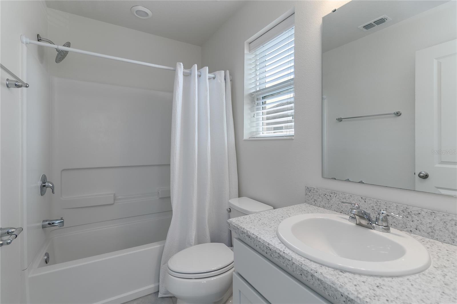 Image 32 of 50 For 3089 Irish Peach Drive