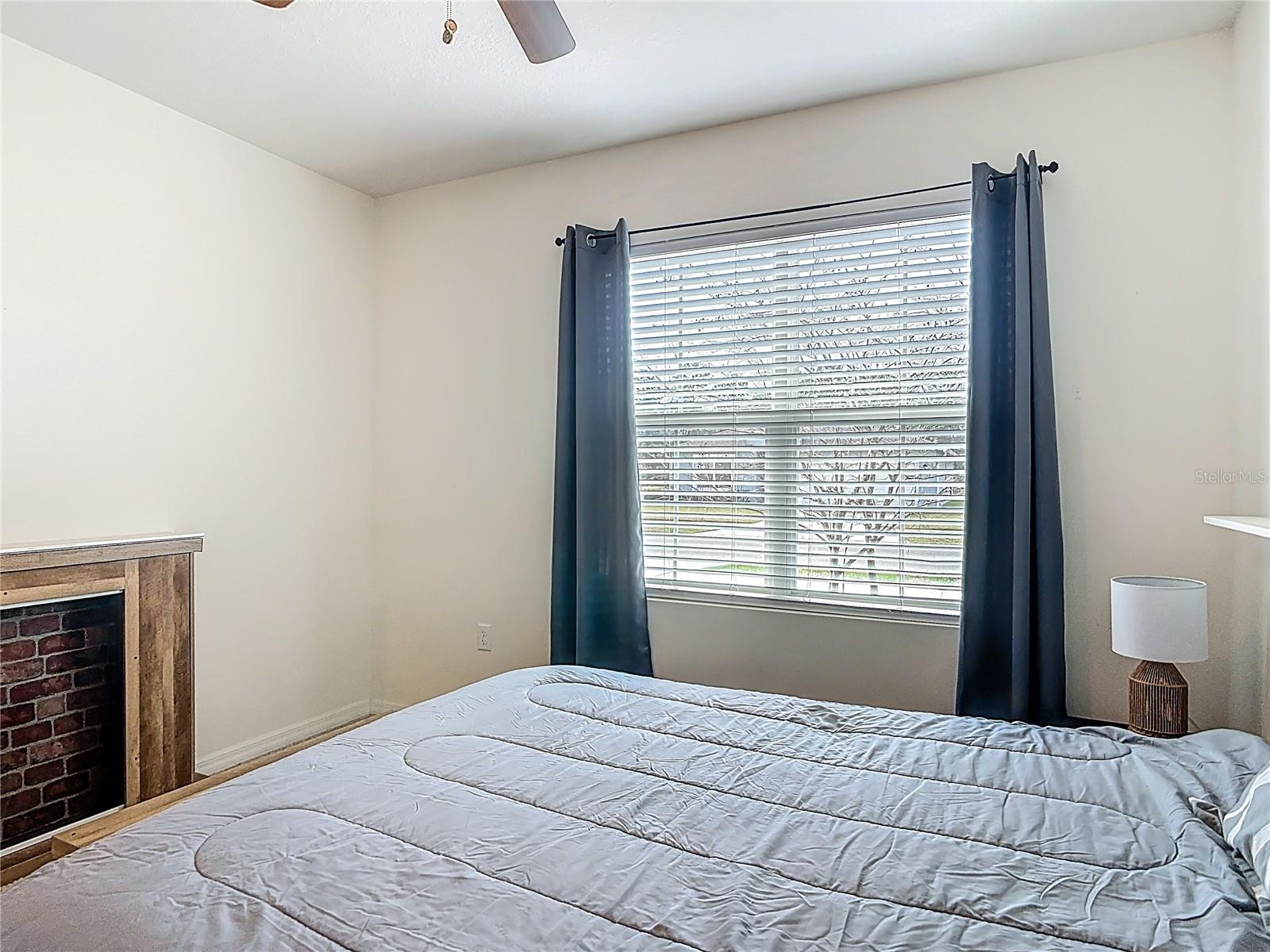 Image 33 of 53 For 712 Red Hawk Lane