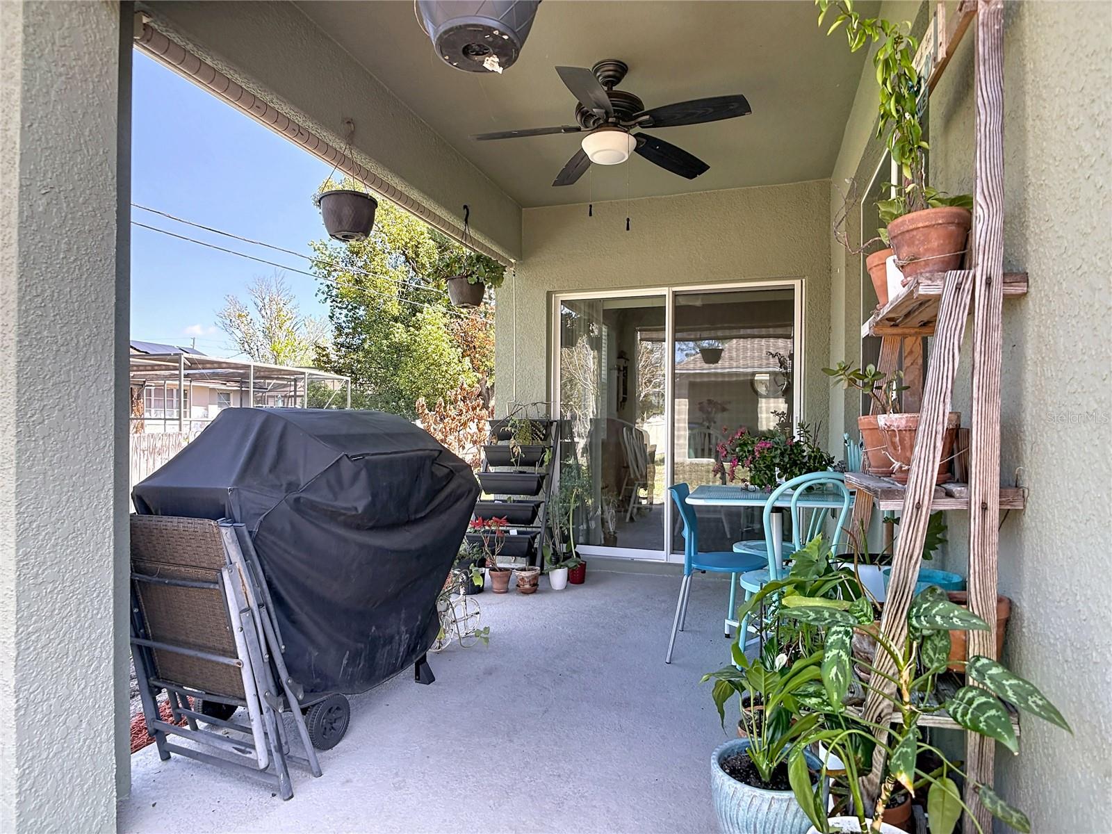 Image 40 of 53 For 712 Red Hawk Lane