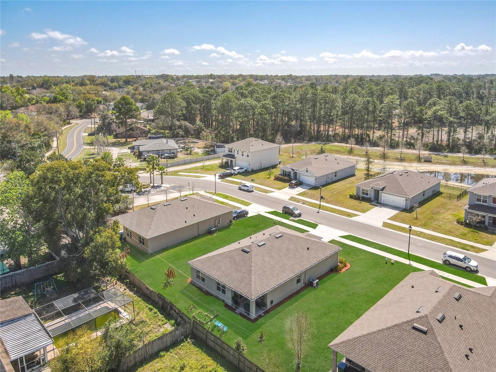 Image 49 of 53 For 712 Red Hawk Lane