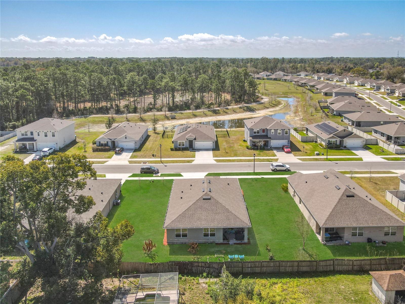 Image 50 of 53 For 712 Red Hawk Lane