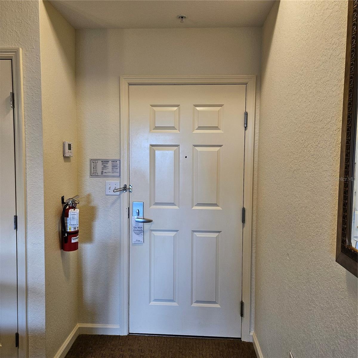 Image 17 of 55 For 8101 Resort Village Dr  31406