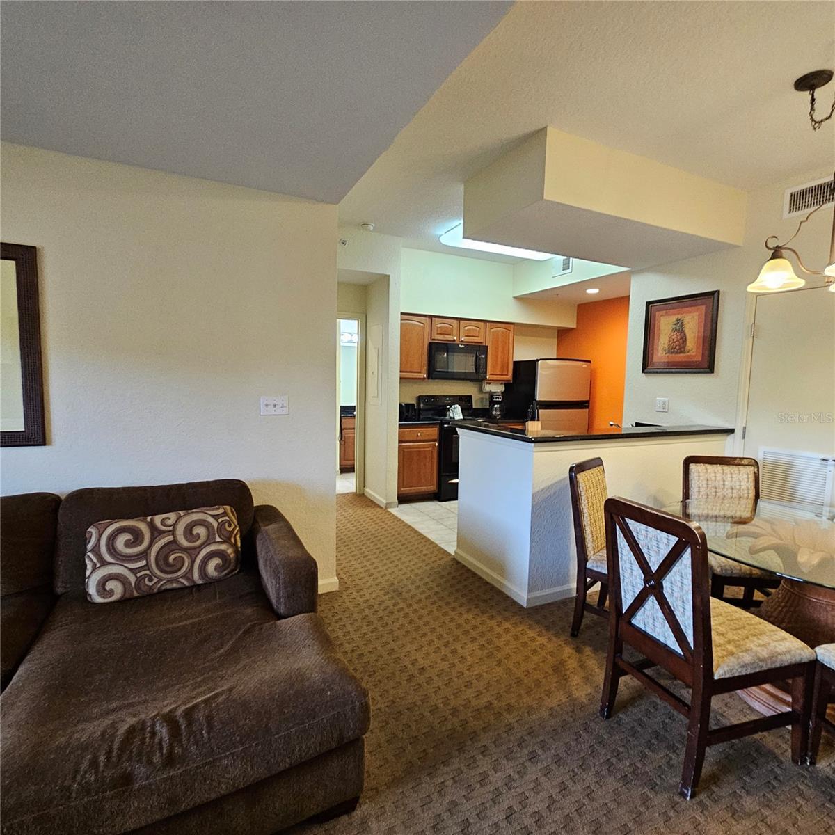 Image 32 of 55 For 8101 Resort Village Dr  31406