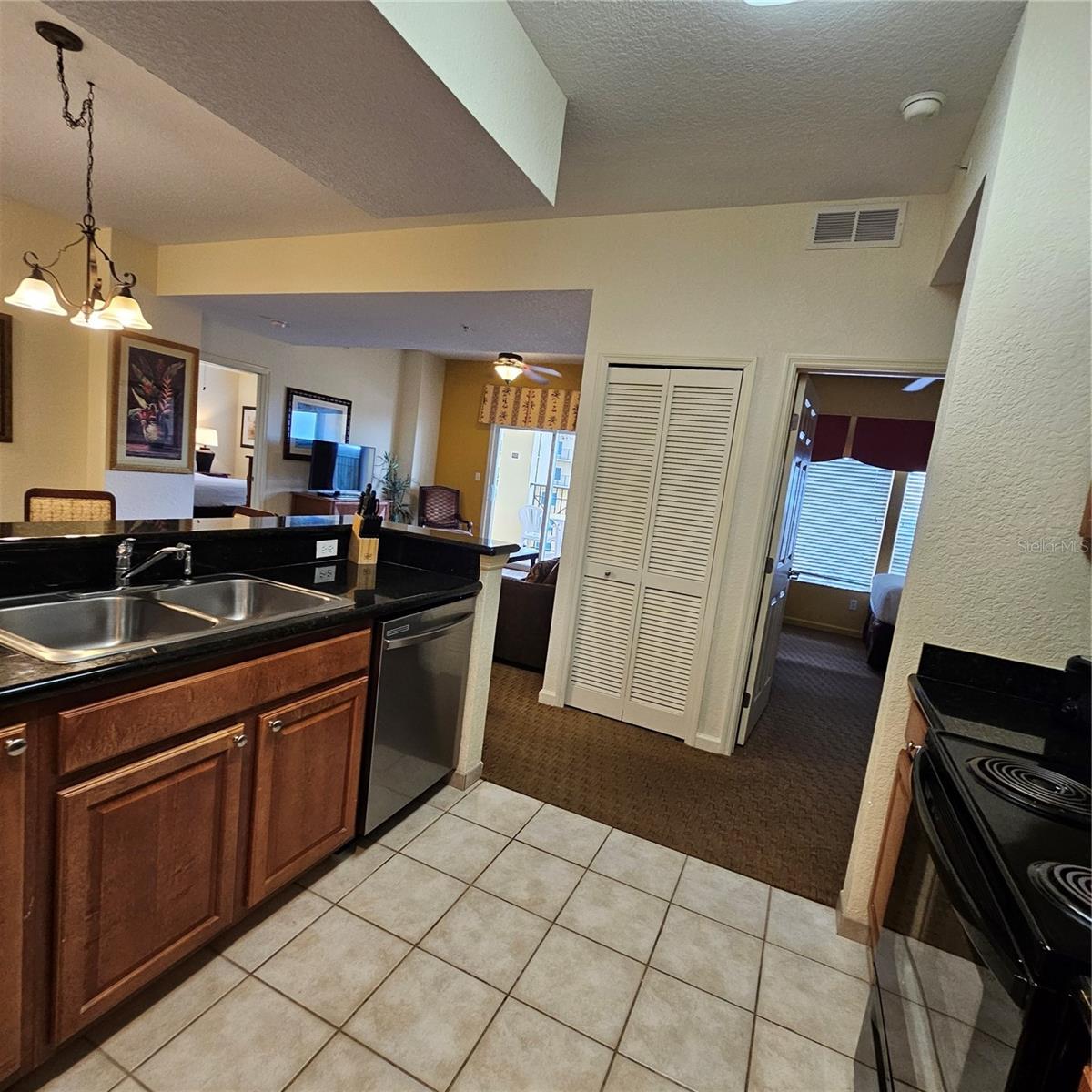 Image 46 of 55 For 8101 Resort Village Dr  31406