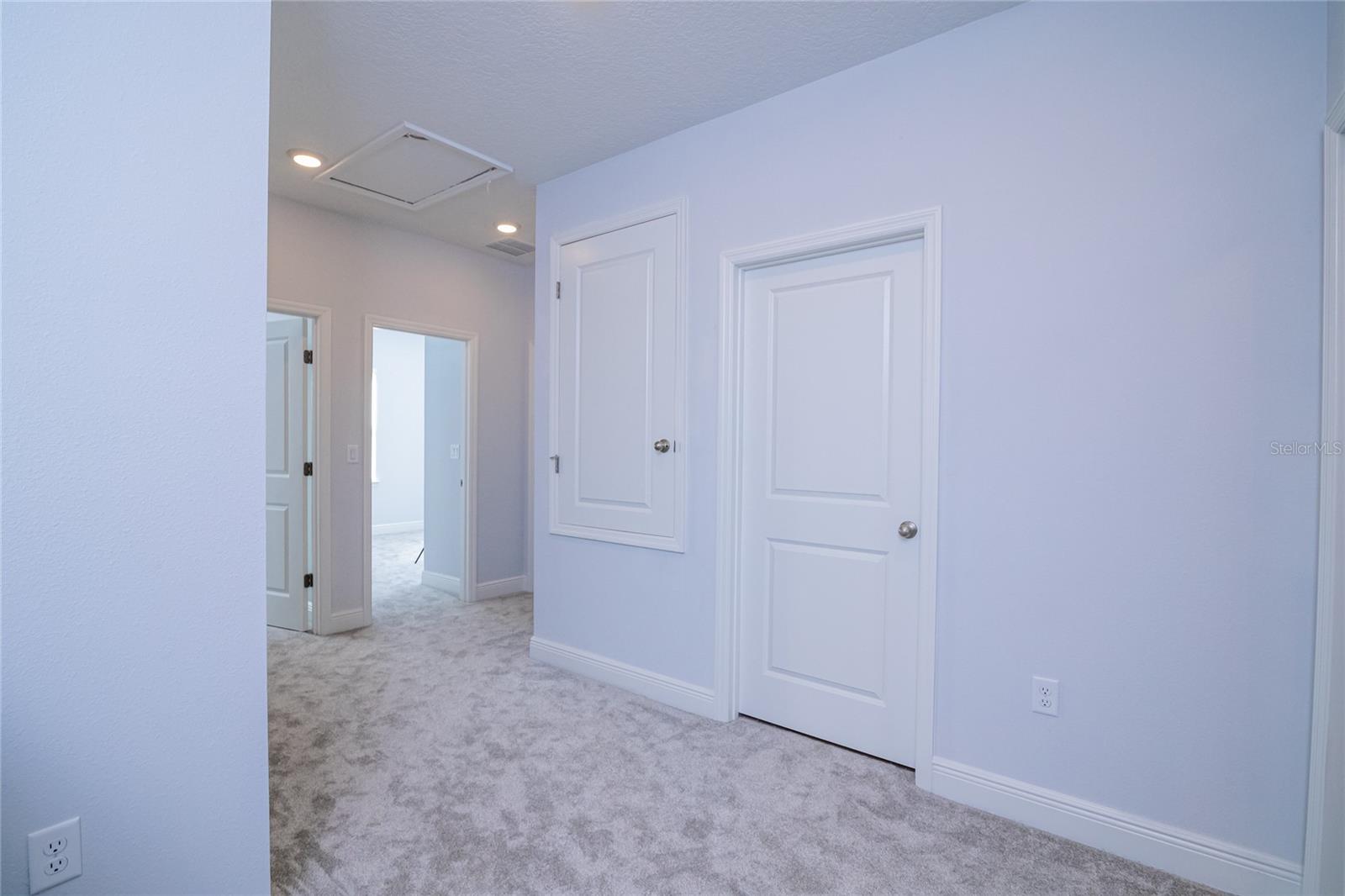 Image 20 of 35 For 6487 Cyrils Drive