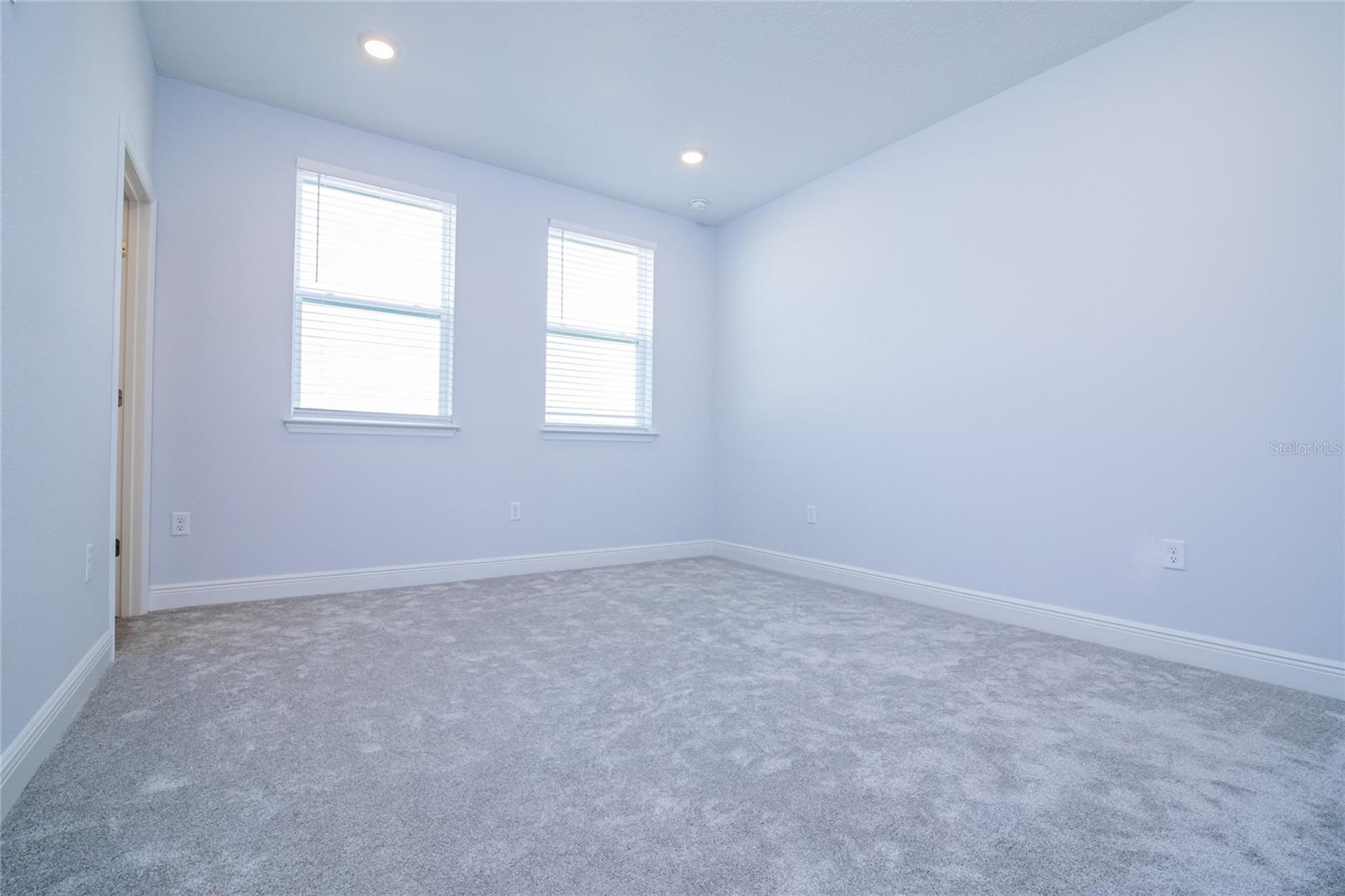 Image 22 of 35 For 6487 Cyrils Drive