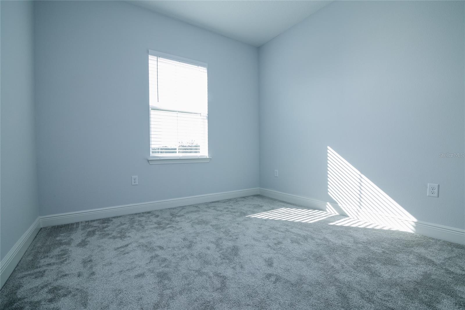 Image 28 of 35 For 6487 Cyrils Drive