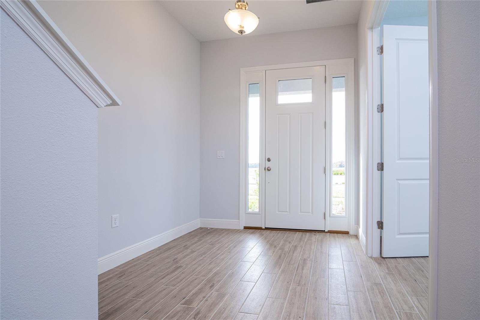 Image 8 of 35 For 6487 Cyrils Drive