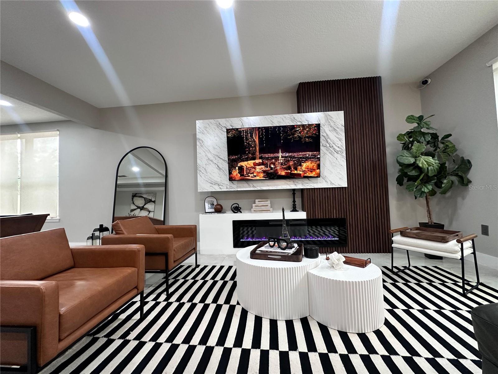 Image 12 of 27 For 9150 Outlook Rock Trail