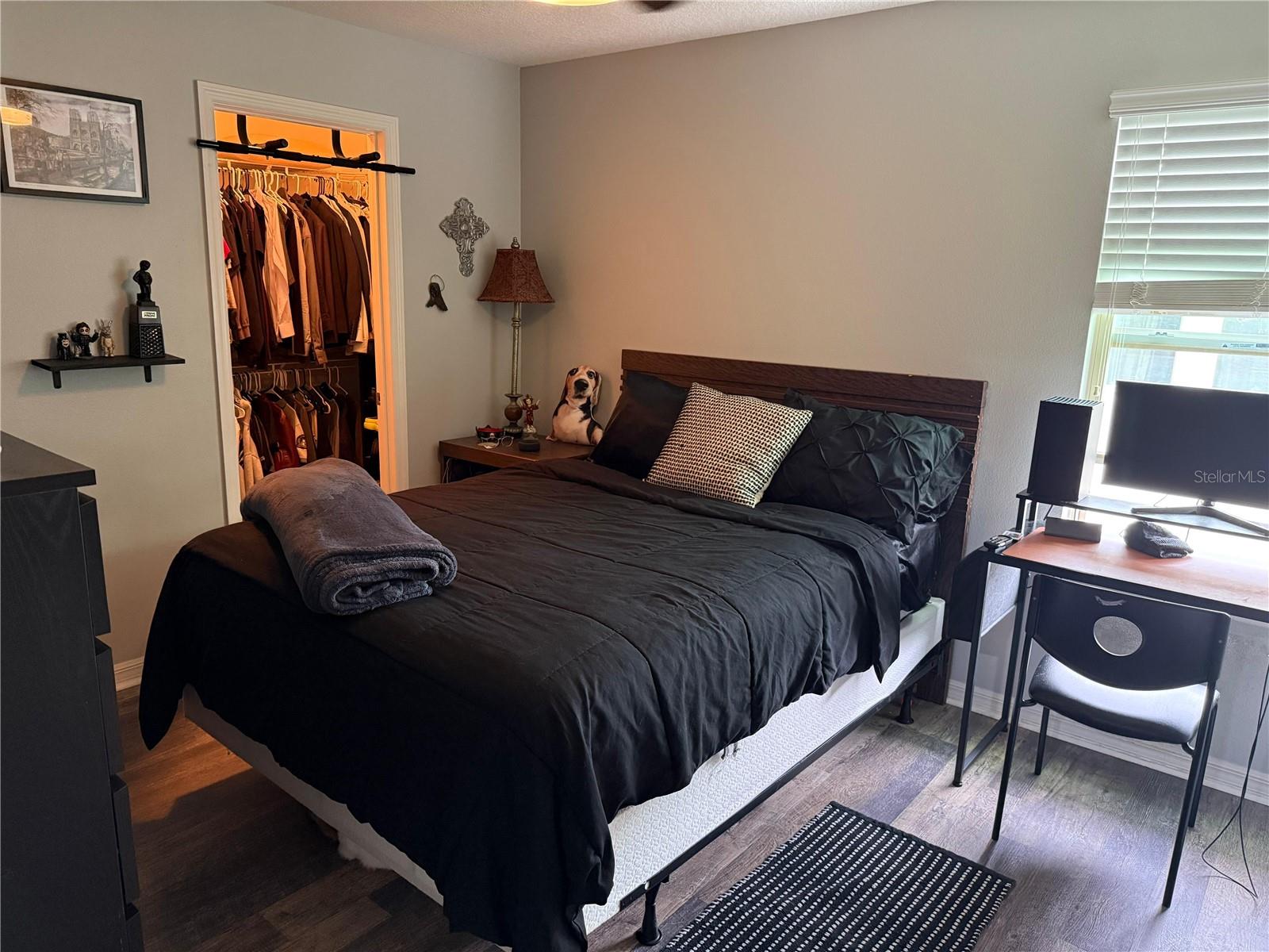 Image 5 of 27 For 9150 Outlook Rock Trail