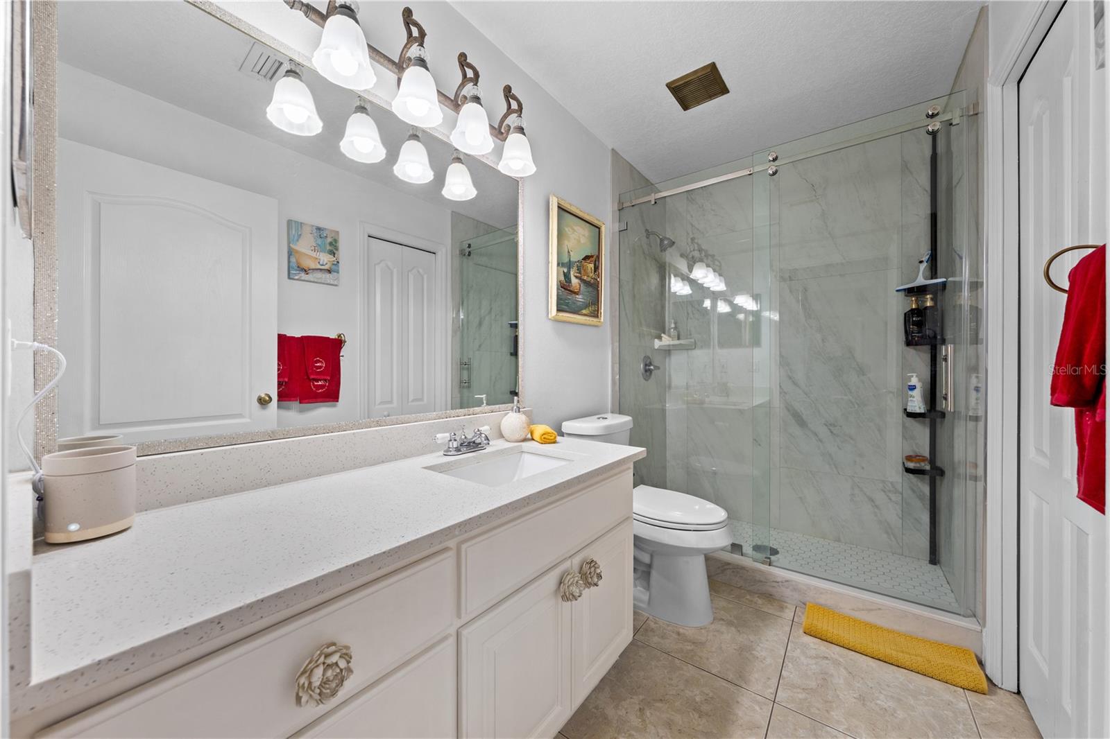 Image 30 of 47 For 6409 Shoreline