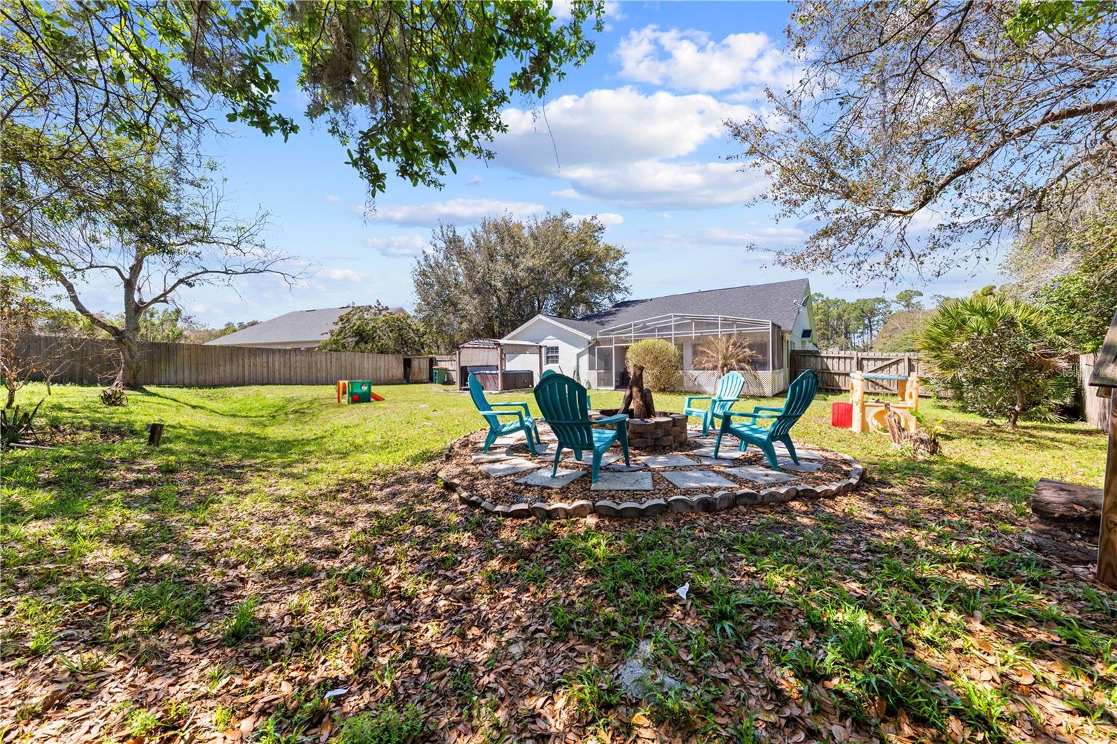 Image 39 of 47 For 6409 Shoreline