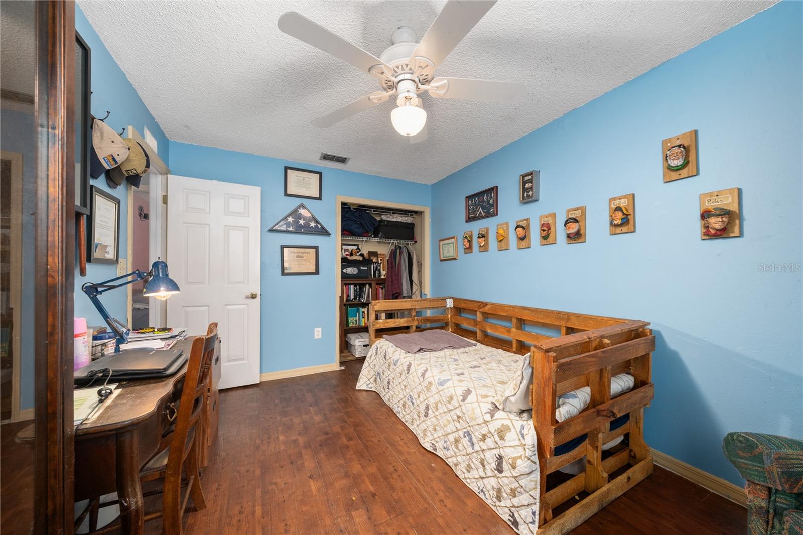 Image 30 of 41 For 4701 Lake Shore Drive