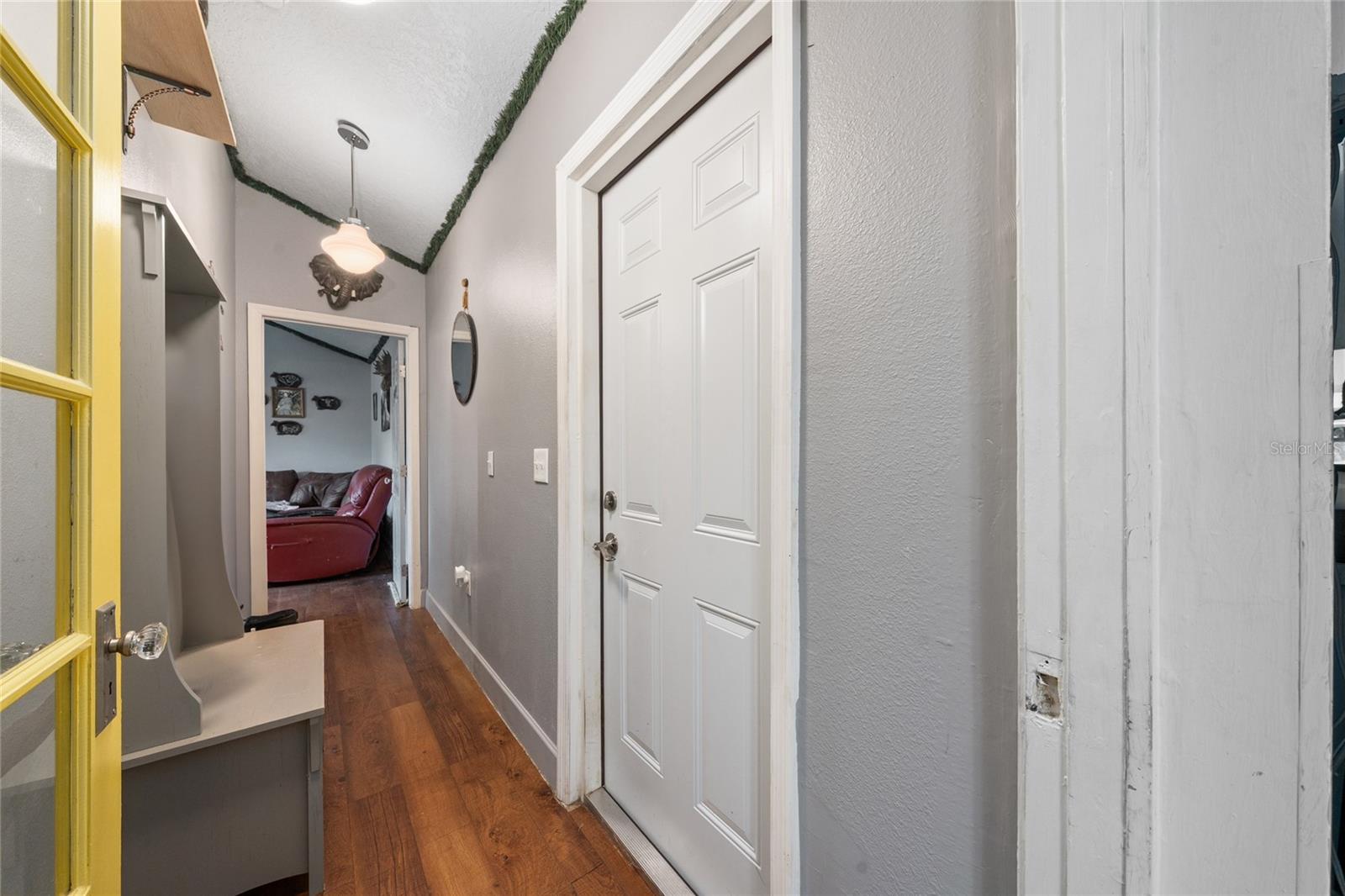 Image 32 of 41 For 4701 Lake Shore Drive