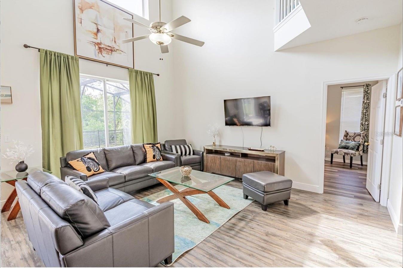 Image 4 of 30 For 8491 Oasis Key Cove