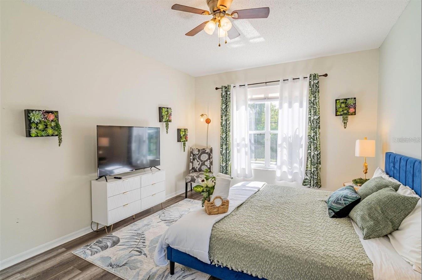 Image 6 of 30 For 8491 Oasis Key Cove