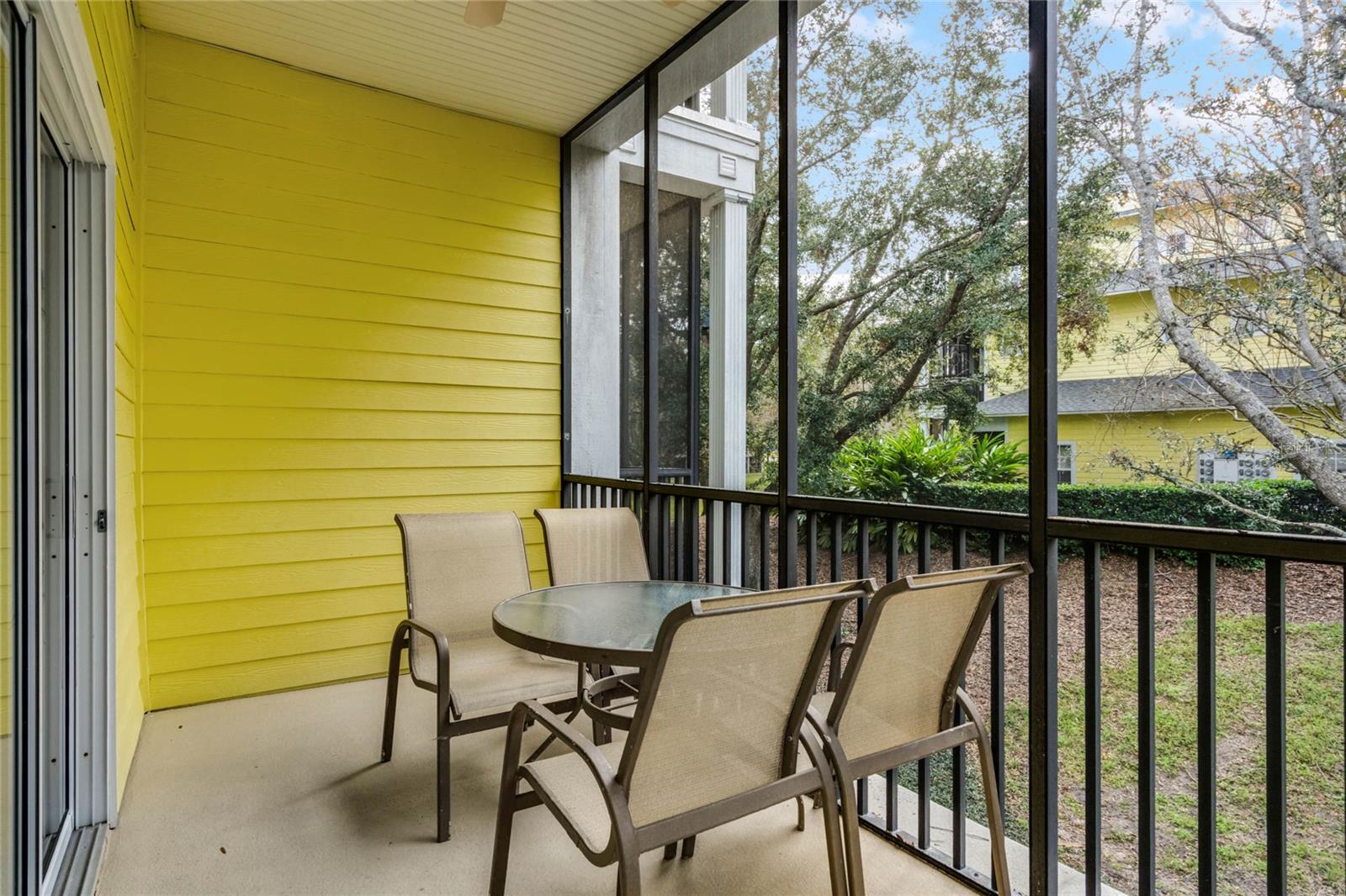 Image 31 of 39 For 312 Lucaya Loop