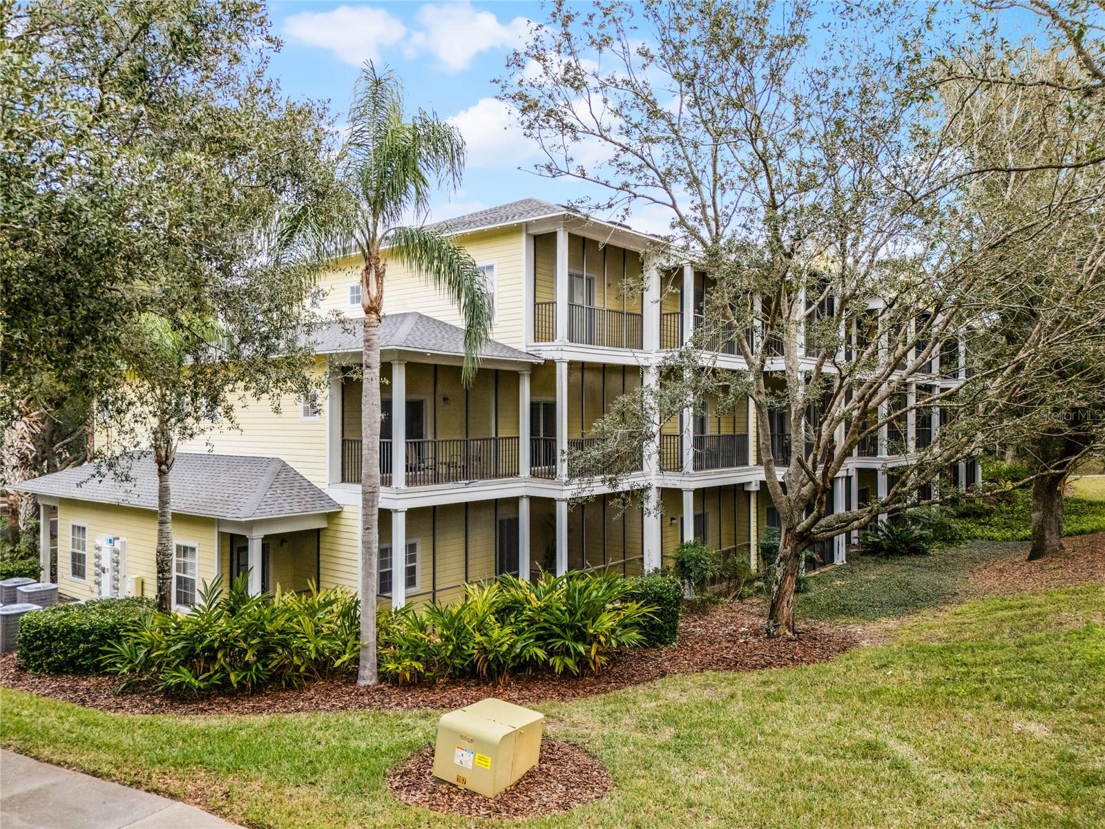 Image 5 of 39 For 312 Lucaya Loop