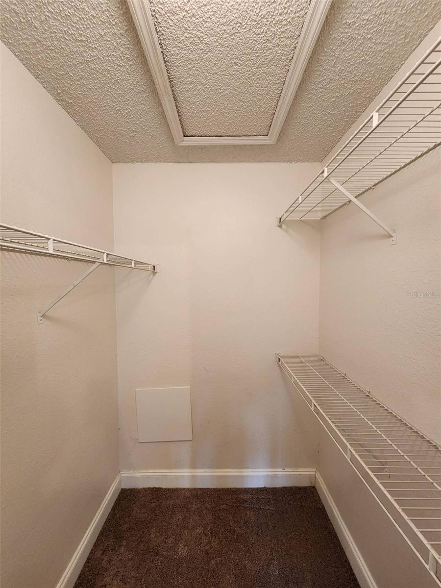 Image 17 of 26 For 5737 Gatlin Avenue 423