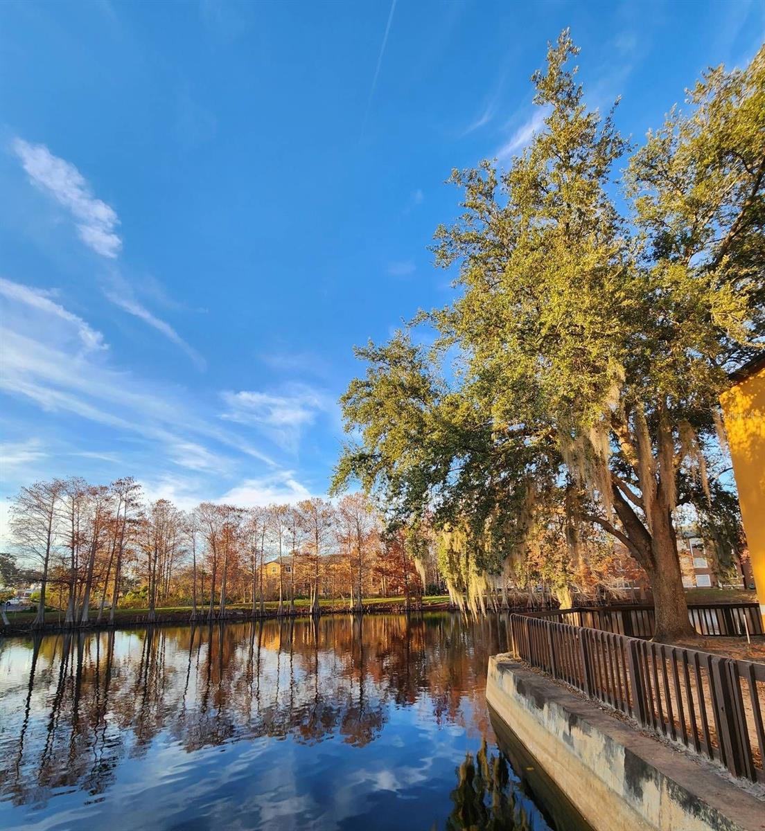 Image 25 of 26 For 5737 Gatlin Avenue 423