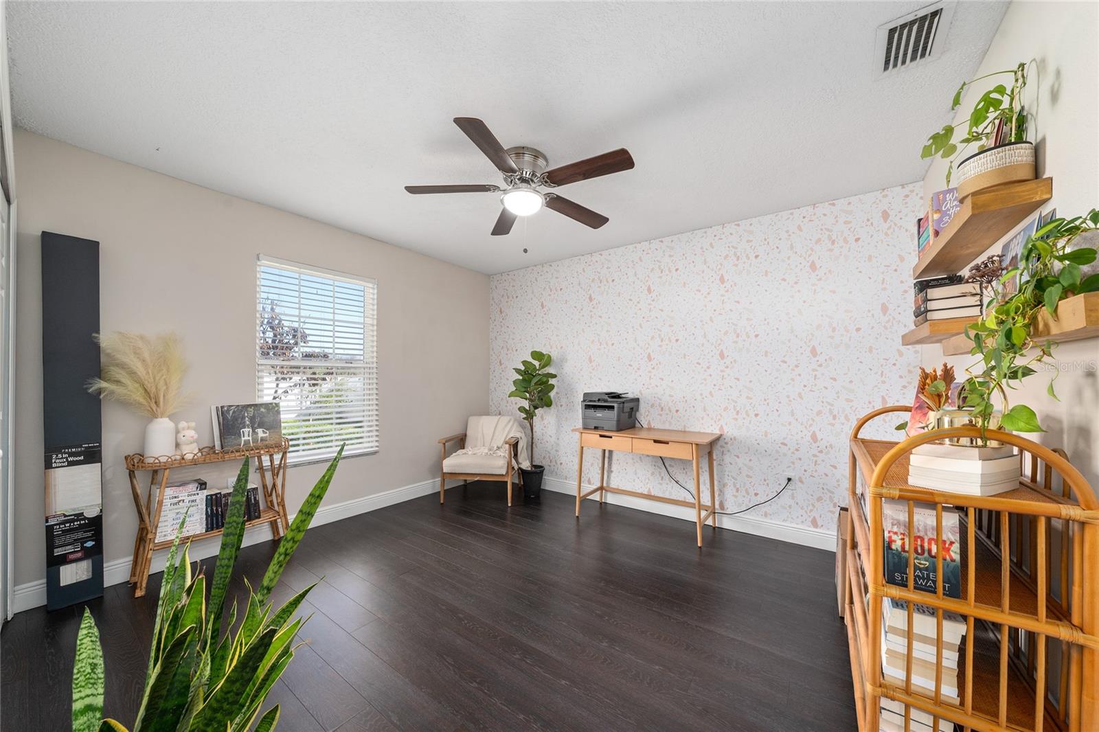 Image 14 of 32 For 6 17 Th St  