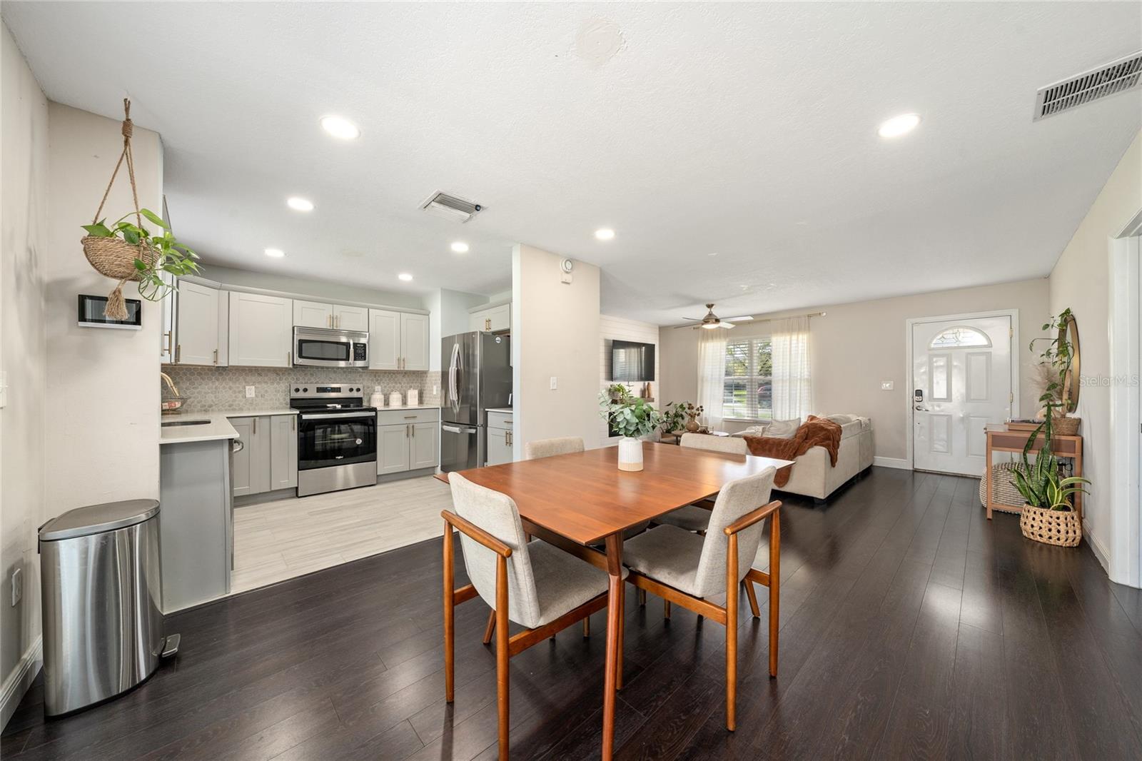 Image 7 of 32 For 6 17 Th St  