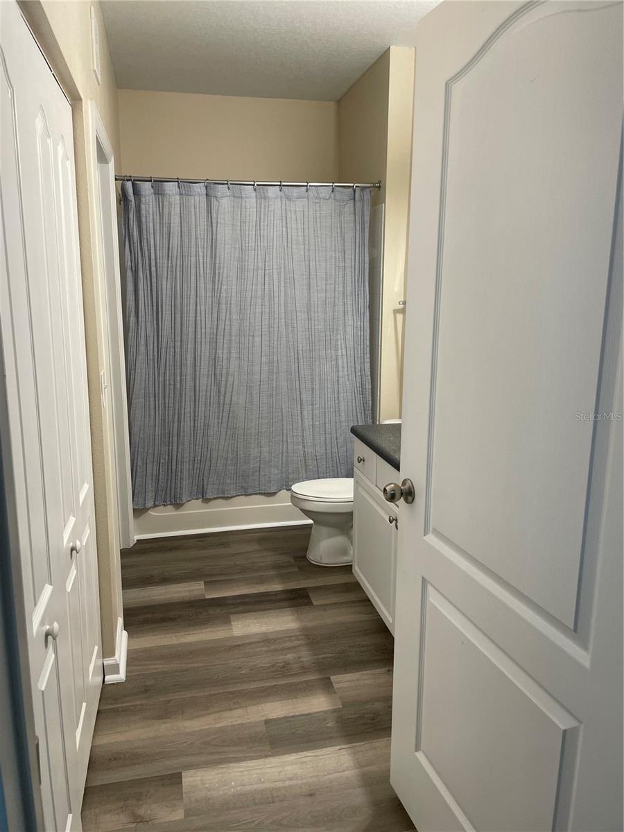 Image 7 of 8 For 8824 Villa View Circle 202