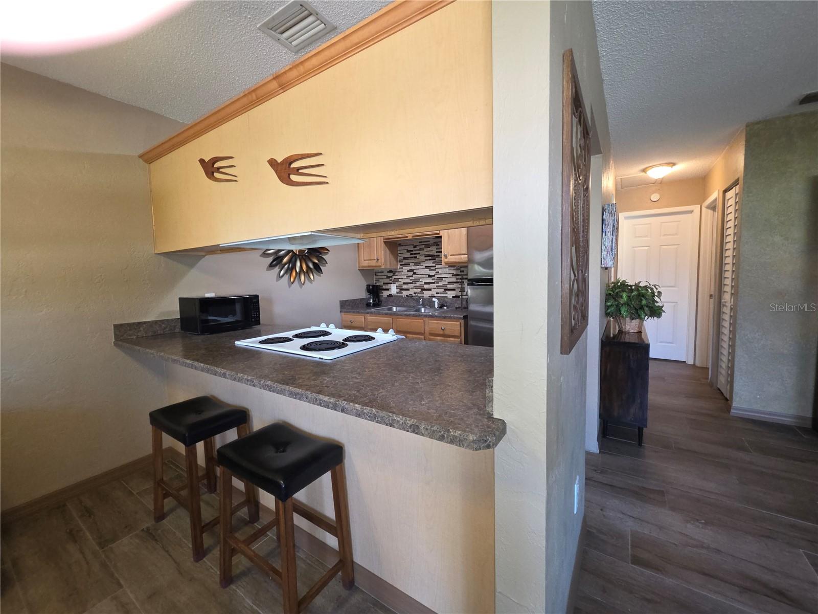 Image 15 of 26 For 400 Oakridge Boulevard 60