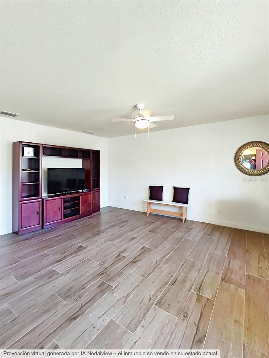 Image 7 of 26 For 400 Oakridge Boulevard 60