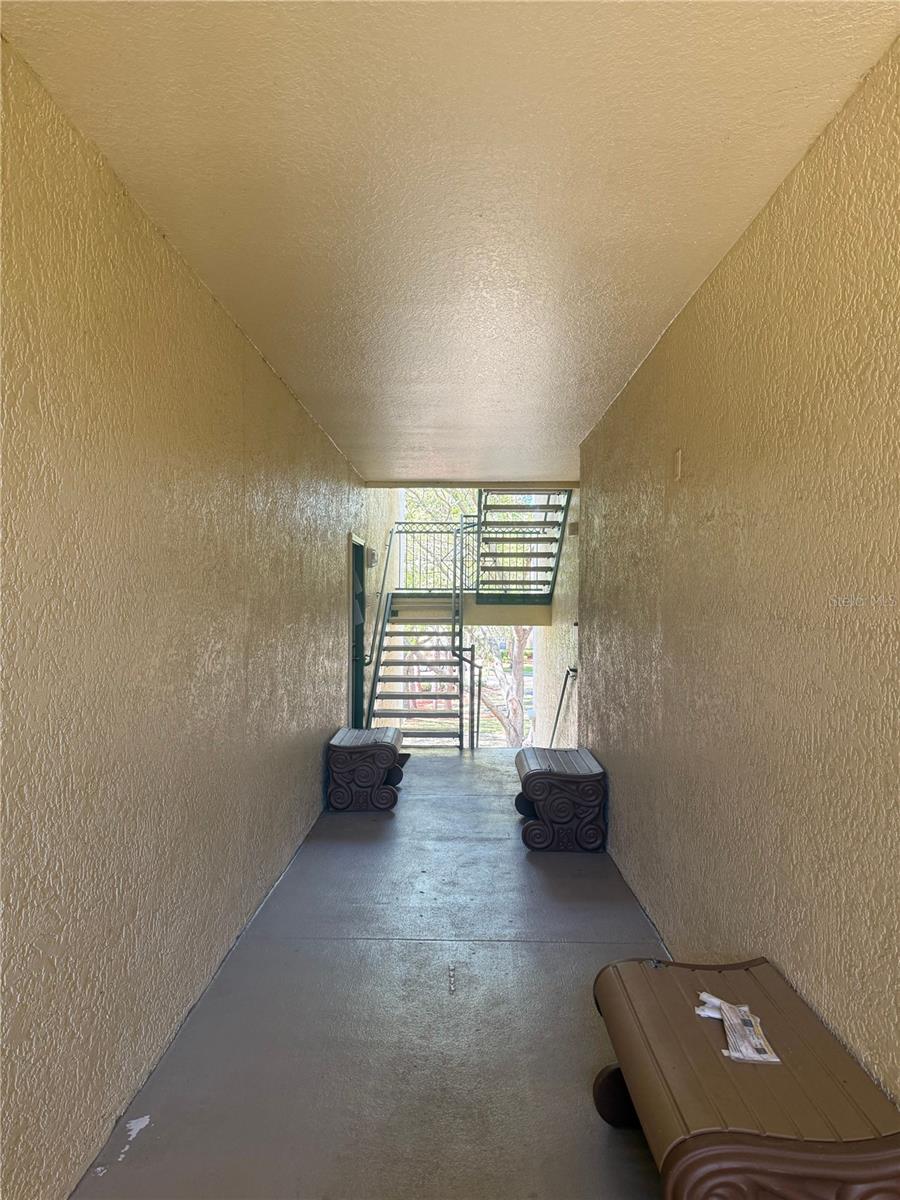 Image 18 of 21 For 8904 Legacy Court 209