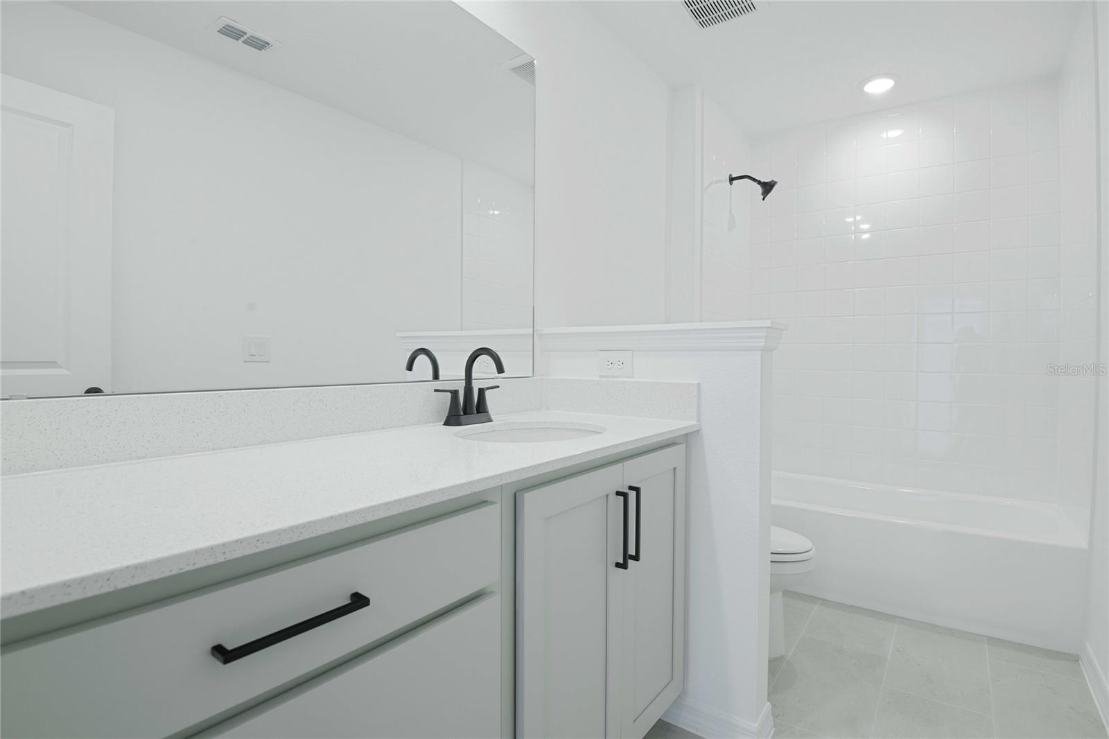 Image 19 of 26 For 2298 Broadbrook Drive