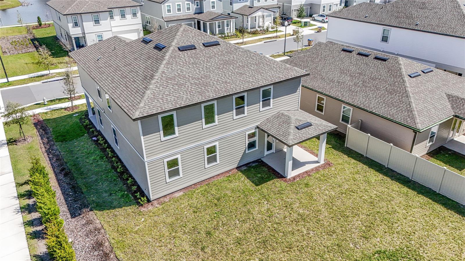 Image 3 of 26 For 2298 Broadbrook Drive